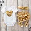 Kläduppsättningar födda babykläder bodysuit för topp kortärmad ett år födelsedag flicka barn rompers playsauit
