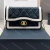 Woman Crossbody Bag Modna torba na ramię luksusowa torba metalowa torba łańcuchowa czarno -biała granica cf flip torba plecak mini sprzęgło cla cla