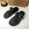 Sandaler Traf New Black Women Sandal Flats Summer Fashion Metal Buckle Straps Flatform Shoes 2024 Casual Pointed Toe For H240403W19X