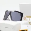 Occhiali da sole designer classici occhiali da uomo da uomo nobile temperamento femminile da donna goggle goggles moda tendenza colore colore di guida di grandi dimensioni occhiali per entrambi m