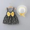 2pcsset Sweet Floral Bow Beach Baby Girl Dress Summer Cool Cotton Toddler Children Cloth Hat 0 till 3 Years Spädbarn 240403