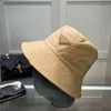 男性用の豪華なデザイナーバケツ帽子女性ワイドブリムハットクラシックバケツハットサマーサンヴィザーキャップ