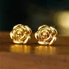Kolczyki Nymph Nowe prawdziwe 18 -karne złote kolczyki stadninowe drobne pure AU750 Ear Biżuteria 3D Prezent zaręczynowy dla kobiet Rose E615