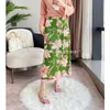 Юбки Miyake Оригинальный полушковой повседневная универсальная юбка с половиной тела Женщины зеленый Cheongsam Printed Spring Summ