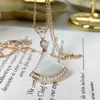 Classic Design Love Jewelry Version Exquise 18K Rose Gold plaquée Collier pour femme Candarbone Candarbone Fashion Gift Fashion Internet CEL avec logo