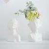 Vase Ceramic Creative Vase女性の装飾ドライフラワーシンプルな形をしたアートノルディックスタイルのポットポット装飾