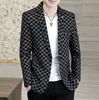 Designer de haute qualité costume imprimé Black Business Luxury V-Neck Mens Blazer Jacket Coat