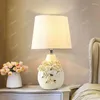 Tischlampen Retro romantische geschnitzte Keramik -Lampe Haus warme europäische Landdekoration Prinzessin