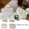 Aufbewahrungstaschen niedliche Quilt -Baumwoll -Make -up -Tasche Frauen Reißverschluss Kosmetischer Organisatorinnen weibliche Stoff Handtasche Form tragbares Toilettenkoffer für G.