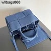 Handtas Bottegvenetass Mini Arco Handtas met breedte van 25 cm denim Tote Tas schouder Crossbody Bags