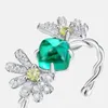 Cluster Rings Petal Retro Luxury Ring for Women S925 Silver Inlaid Cultivated Emerald Open Europe and America