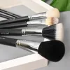 12st Black Makeup Brushes Set för kosmetisk foundation Powder Blush Contour Eyeshadow Brush Kabuki Blending Beauty Tools 240403