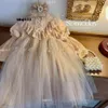 Robe pour les filles automne et hiver 2024, nouvelle robe de gaze moelleuse en peluche de style occidental, princesse à manches longues en dentelle pour enfants,