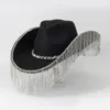 Basker glänsande cowgirl hatt cowboy tofsar för musikfestivaler grossist