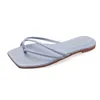 Qualidade tanga flip flops mula luxo plana verão piscina sliders mulheres sexy chinelos designer sandália slide novos sapatos casuais mans loafer menina cinta frontal sapato flip flop