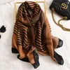 Foulards 2024 Plaid Coton Pashmina Châle Lady Wrap Chaud Hiver Automne Design Imprimer Femme Foulard Plage Étoles Écharpe De Luxe