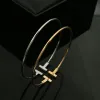 Designer T Diamond Armband Pulsera Mujer Ny kvalitet Fashion Women smycken Rostfritt stål Öppen manschett Double T Bangle armband Sier Rose Gold Valentine's Day Gift