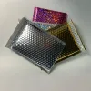 Mailers 30 piezas burbuja metálica holográfica 4 colores correos autoadhesivos corre de envío sobres con sobres sobrantes