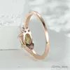 2pcs anneaux de mariage simples petites anneaux de pierre verte olive couleur rose or couleur ovale zircon empilement minimaliste anneaux minces pour les bandes de mariage de fête des femmes