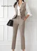 Mulheres coreanas 2024 Moda Blazer 3 PCS Vintage Slave Slave Suit Jackets Colete e calças retas roupas de negócios chiques