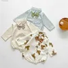 ROMMERS 9251 Baby Bow Tie Shirt BodySuit coréen ours imprimé bébé garçon une pièce Vêtements automne 2021 100 jours de vêtements d'escalade l240402