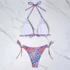 Bikini de estampado floral de baño para mujeres Bikini Ruched Ruched Backless Tuit Backsuates de dos piezas y2k Tendencia de las mujeres Tendencia de las mujeres tan brasileños de vacaciones Brasil J240403