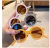 Crianças desenhos animados fofos pequenos óculos de sol crianças redondos de óculos de moda de bebê meninos meninas protetora sola olhewear 240326