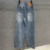 Projektanci dżinsowe spodnie haftowany projekt listu dżinsy mody wysokiej talii