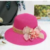 Wide Brim Hats Fashion Femmes Summer Sun's Sun Hat Bucket Beaut Beige Bowknot Fleurs Ruban Plat Top Paille Caps de plage Panama Cadeau