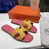 40% korting op designer schoenen platte bodem slippers dames één lijn kleurcontrast schapen fleece