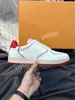 2024 Toppdesignerskor Mensskor Sneakers Fashion Shoes Trainers Graffiti White Musical Note Love Heart Brodery Patch Quality High Calfskin Shoes RD240203