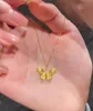 Fashion Hollow Butterfly Anhänger Halskette Frauen 18K Gold plattiert Halskette Frauen lieben Schmuckkette Halskette Hochzeitsfeier Geschenk
