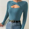 Maglioni femminili 2024 Spring Women Top Over Out Soft Slip Filver Pullover Maniche lunghe Calsa a strisce calde Cucciole femminile