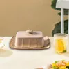 Piatti piatto di burro in ceramica con contenitore per vassoio di copertura per la celebrazione della festa di matrimonio in frigorifero desktop