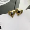 Real Gold Compated Designers Brand Earrings Letter Ear Stud oorbellen Messing Copper Stamp Geometrische oorbel voor trouwfeestje Joodse accessoires