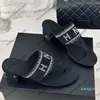 Damen -Tanga Sandalen Schwarz Silber Casual Schuh Outdoor Strandschuh mit Staubbeutel