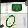 Bileklik 52-68mm Büyük Yeşil Yeşim Kadın İyileştirici Takı Gerçek Doğal Hetian Nefrit Jades Taş Yuvarlak İnce Bilezikler