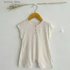 Rompers Summer Baby Kids Rompers Cotton Onepeece одежда рукавиц тонкие туманы дети мальчики и девочки комбинезоны в корейском стиле Romper L240402