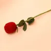 Kwiaty dekoracyjne 1PC Red Rose Creative Ring Box Walentynki z gałęzi pozostawia propozycję biżuterii Romantyczny prezent