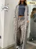 2024 pantaloni per cardigan a maniche lunghe con stampa a maniche lunghe per leopardo a molla set a due pezzi abiti casual per donne sciolte 240326