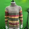 Herrtröjor långärmad mode turtleneck män höst vintage randig jacquard stickad topps tröja avslappnad lös stickad plover drop de dhntc