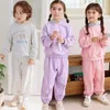 Beibei Zu Koreaanse slijtage 2022 Autumn Children's Sports Borduured Hooded Pullover and Leggings Two Pally Set