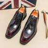 Chaussures habillées créatrices Derby Men Square à la tête à lacet Up Business British Style Black Red Size 38-46