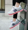 18 Färg! Hot Women's Fashion Sneakers Sport Casual Shoes Letter 574 Sneakers Män och kvinnor Skostorlek 36-44 N403