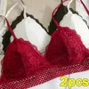 Lace Triangle Cup Gevotte beha dames borduurwerk holle ondergoed sexy bloemen diep v brassiere naadloos push -up bralette lingerie 240326