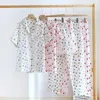 Ana Sayfa Giyim 2024 İlkbahar/Yaz Kadın Pijamaları 3 Parça Set Pamuk Krep Kısa Kollu Şort Pantolon Prenses Stil Takım