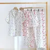 Vêtements à domicile 2024 printemps / été pour femmes pyjamas 3 pièces Coton crêpe à manches courtes Shorts Pantalon de style princesse