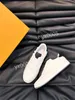 뜨거운 디자이너 럭셔리 남성 신발 캐주얼 신발 남자 흰색 평평한 가죽 신발 빨간 스트라이프 자수 커플 트레이너 스니커즈 크기 rd240204
