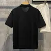 Abbigliamento estivo Polo da uomo a maniche corte lavorata a maglia di lusso leggero Streetwear Button-down Moda coreana Tinta unita Maglieria 240320