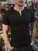 Camas de camisetas masculinas Cola de colarinho Tough Guy Simple Black Casual Manga curta Casual